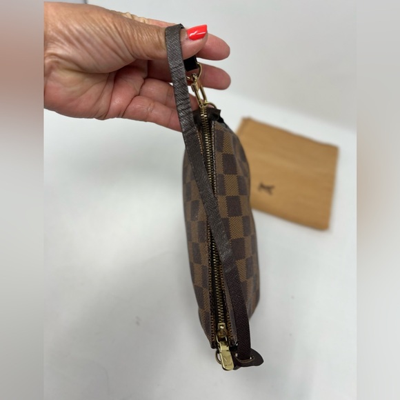 Louis Vuitton LV Trousse Pouch Bag Clutch Truth Makeup Brown Damier, Crossbody - Picture 16 of 16